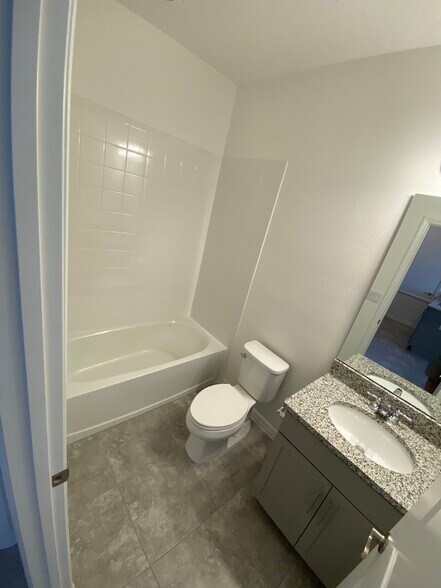 Bathroom - 16024 Micelli Dr
