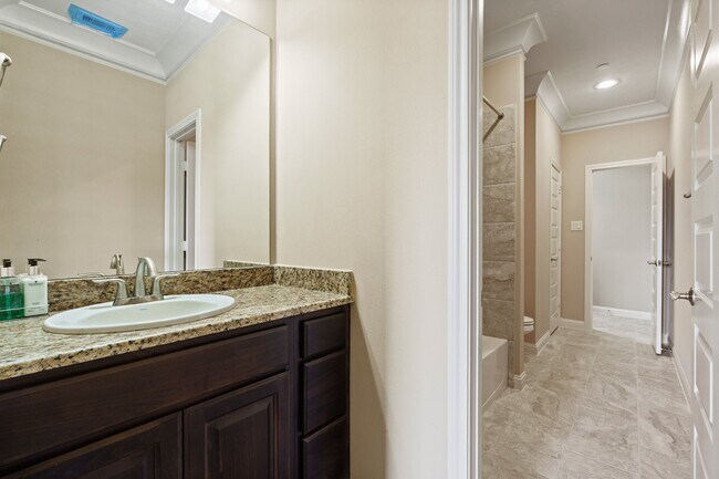 Building Photo - 534 Imperial Blvd