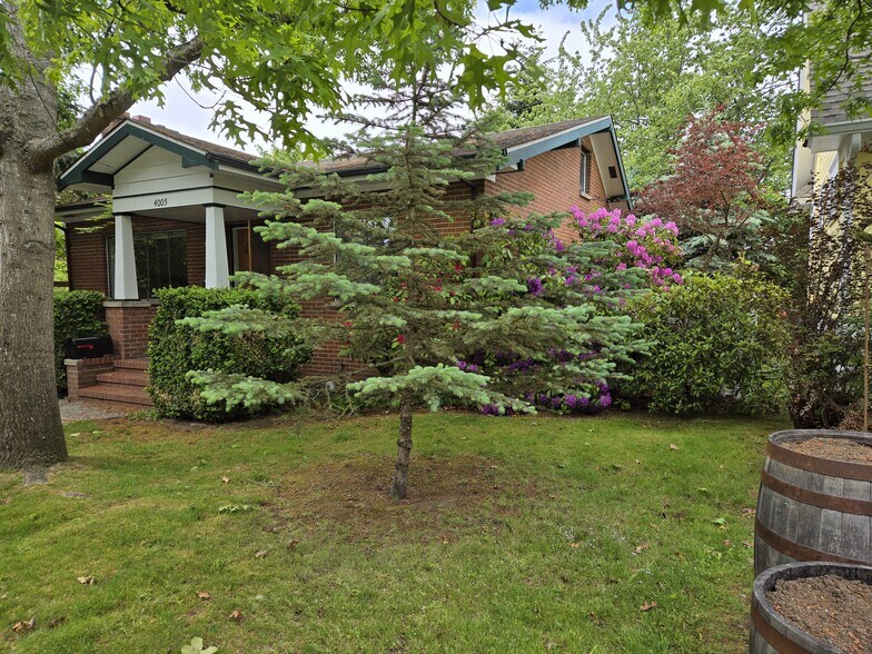 4005 N 24th. Front - 4005 N 24th St