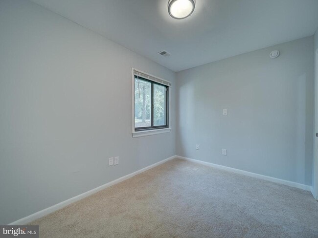 Building Photo - 11301 Gatesborough Ln