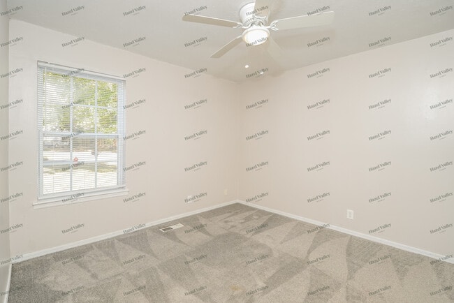 Building Photo - 2613 W Houston Pl