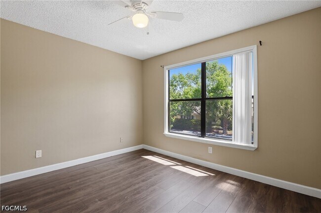 Building Photo - 13605 Eagle Ridge Dr