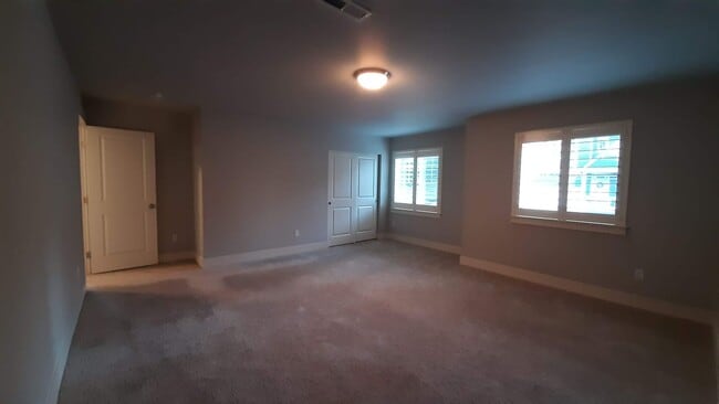 Building Photo - Magnificent Gig Harbor 4 Bed Home For Rent