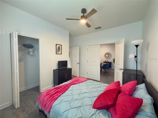 Building Photo - 5523 Sapphire Stone Cv