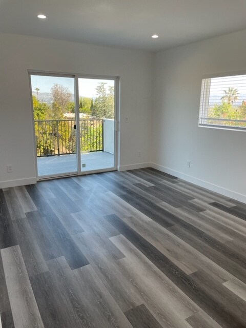 Building Photo - 20811 Tiara St