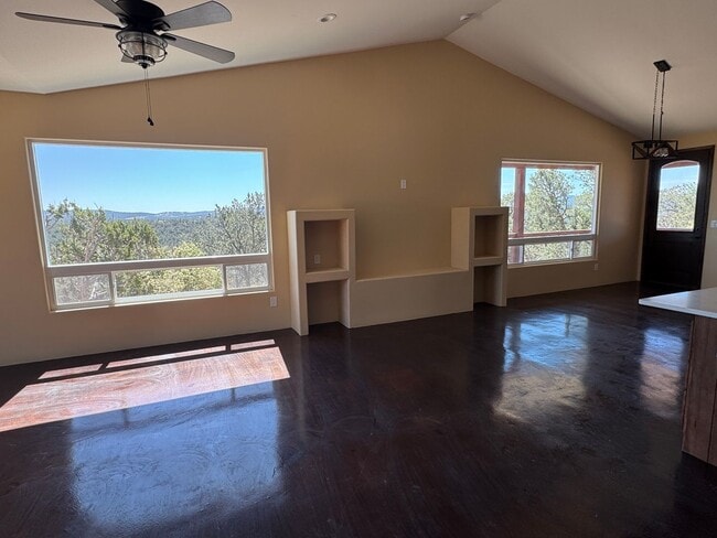 Building Photo - Brand new 3 bedroom, 2 bathroom home in Cedar Crest, NM