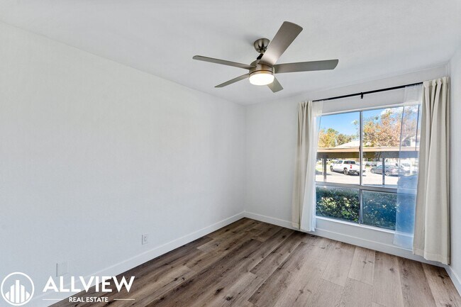 Building Photo - 25652 Rimgate Dr