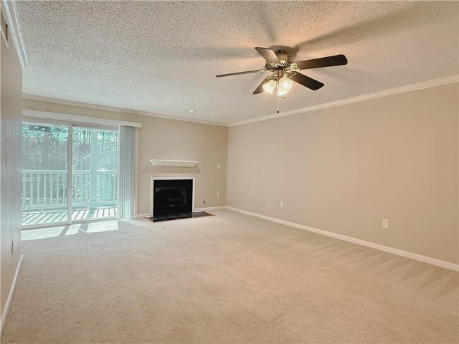 Building Photo - 7024 Somerset Cir
