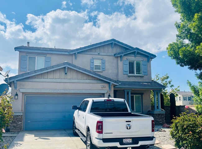 Primary Photo - 37815 Banyan Pl