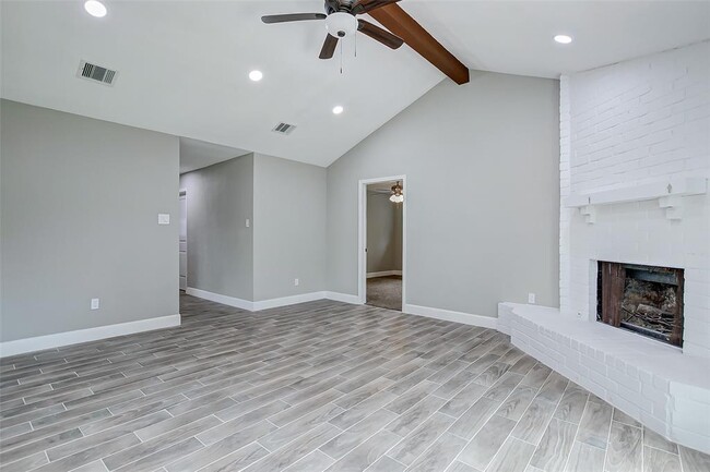 Building Photo - 19 Ranch House Loop