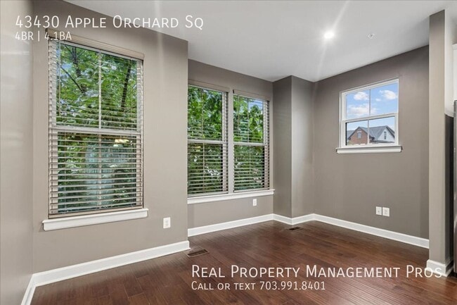 Building Photo - 43430 Apple Orch Sq