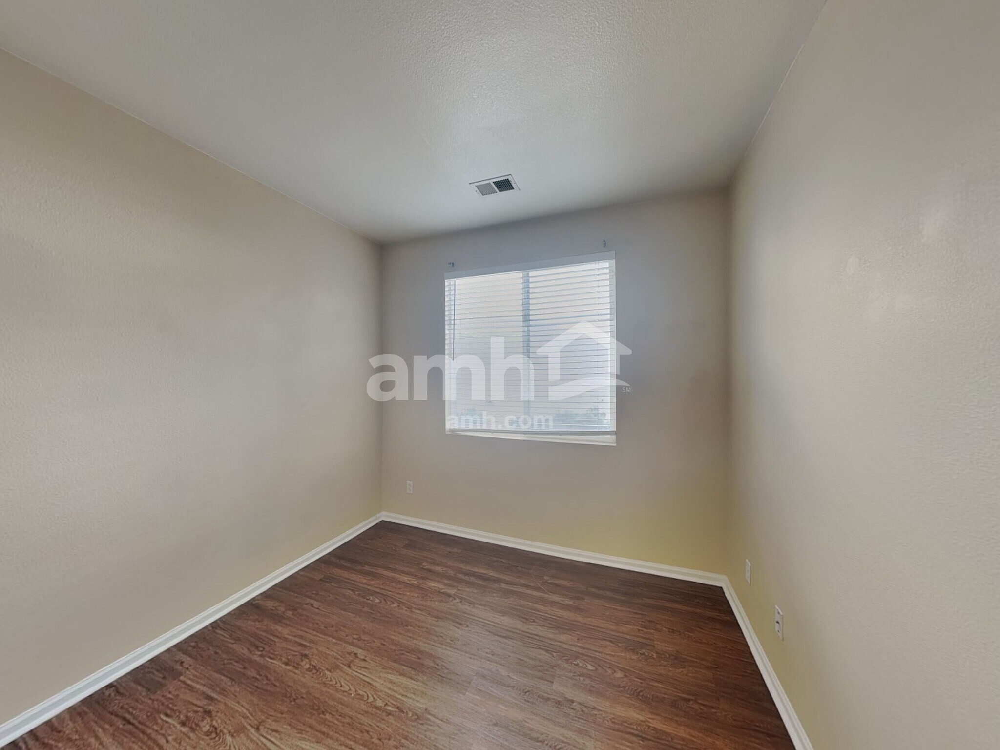 Building Photo - 15142 E 119th Ave