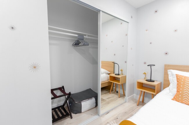 Building Photo - 3950 Marlesta Dr