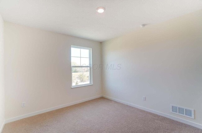 Building Photo - 852 Sunny Vale Dr