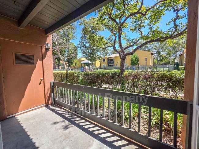 Building Photo - 17119 W Bernardo Dr