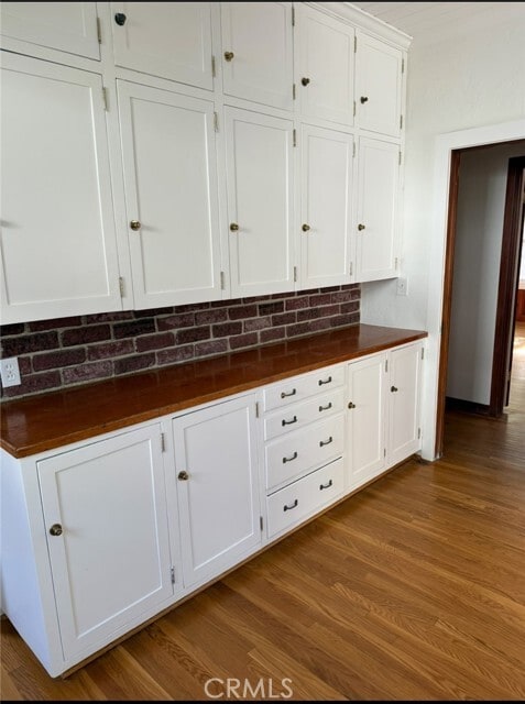Building Photo - 405 W Brookdale Pl