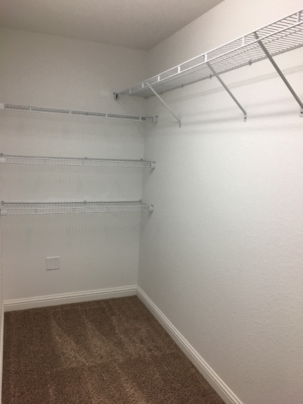 Building Photo - 907 Dart Ct