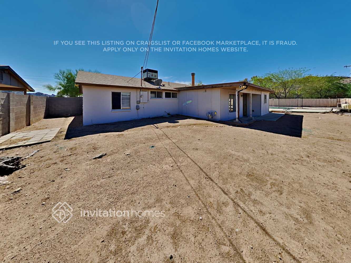 Building Photo - 1314 E Mercer Ln