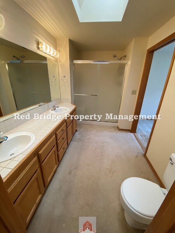 Building Photo - 19840 NW Quail Hollow Dr