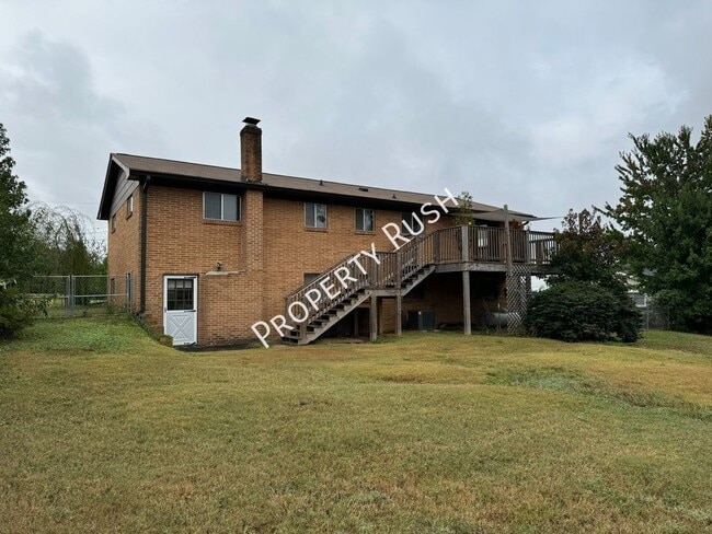 Building Photo - 2307 Arroyo Dr