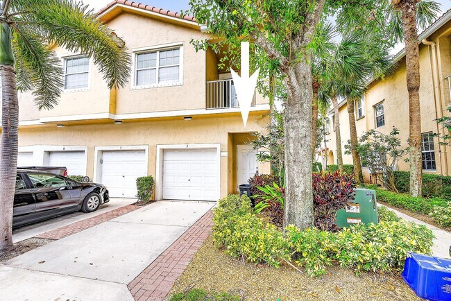 Primary Photo - 113 Lighthouse Cir