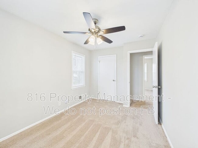 Building Photo - 4834 Evanston Ave