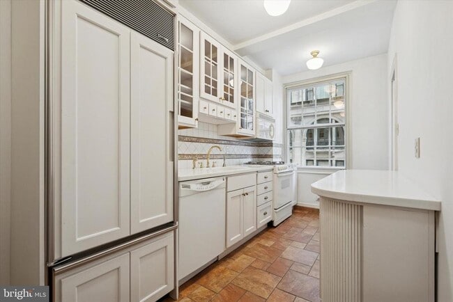 Building Photo - 1900 Rittenhouse Square