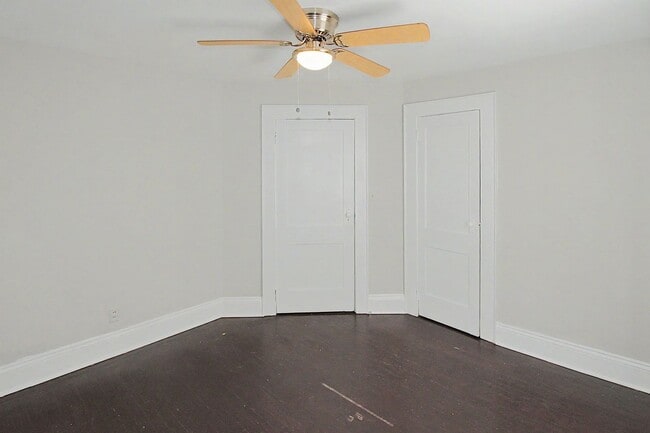 Building Photo - 4521 Hovis Rd