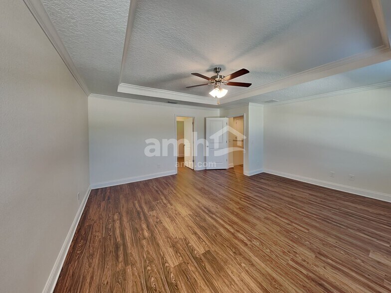 Building Photo - 1079 Summer Stone Lp