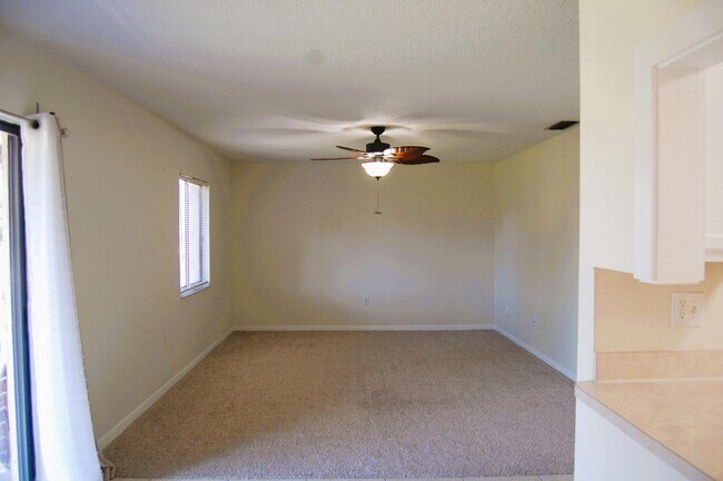 Building Photo - 268 San Paulo Ct