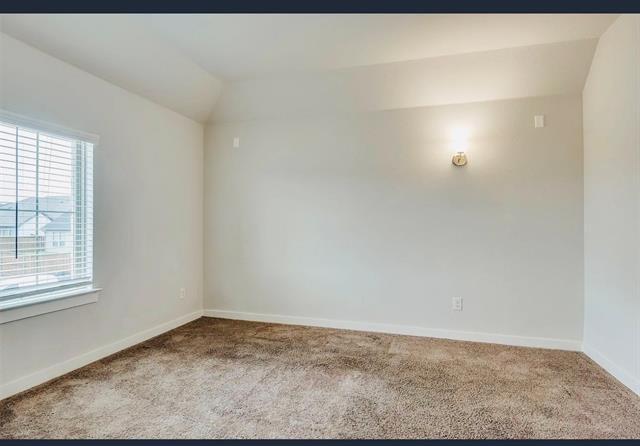 Building Photo - 1835 Balfour Bnd