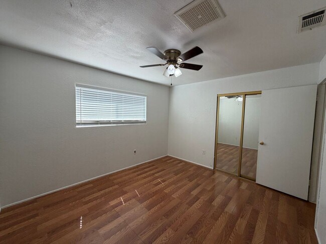 Building Photo - 26695 Tellis Pl