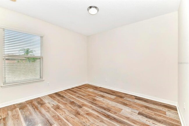 Building Photo - 1683 Buckeye Falls Way