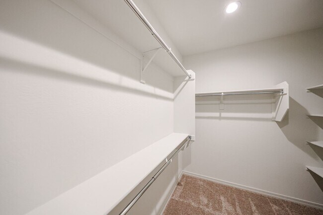 Building Photo - New 4 Bedroom + Den Home in Asante Community