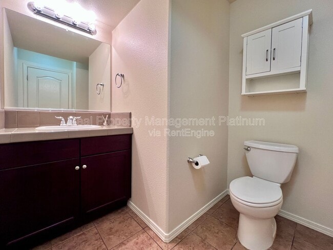 Building Photo - 3947 Harlan Ranch Blvd