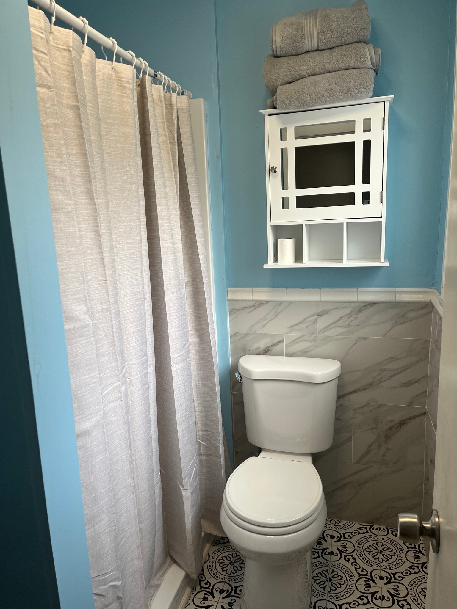 Building Photo - 3 Hayer St