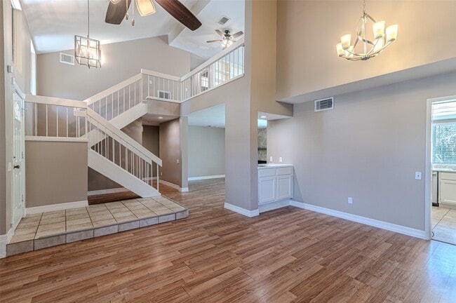 Building Photo - 18506 Creekfield Ct