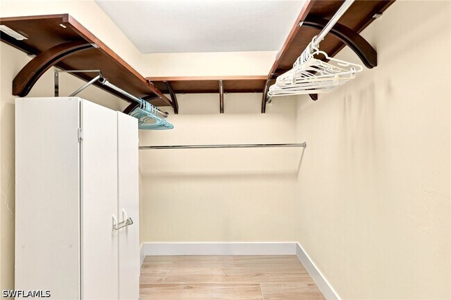 Building Photo - 2604 Sailors Way