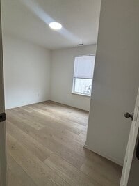 Building Photo - 6665 S Loganberry Way