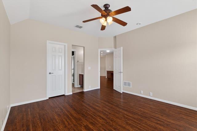 Building Photo - 810 Highland Hills Dr