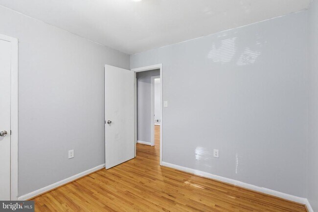 Building Photo - 12908 Glynis Rd