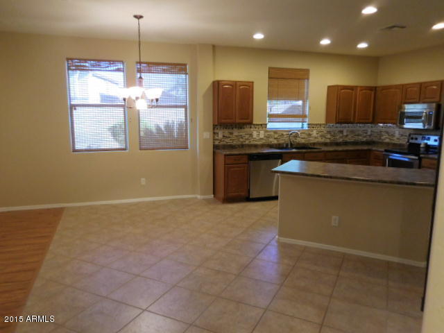 Dining Area - 22707 N 17th St