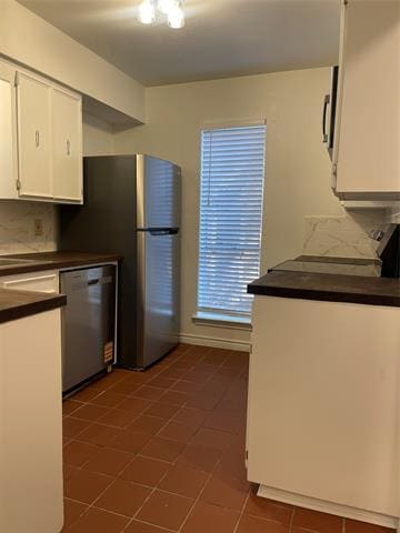 Building Photo - 2302 Mercedes Rd