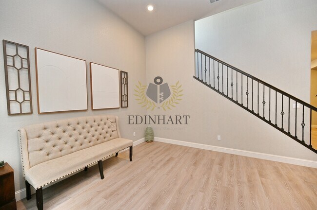 Building Photo - 531 Meridian Ave