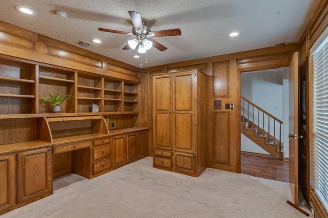 Building Photo - 704 Shady Ln