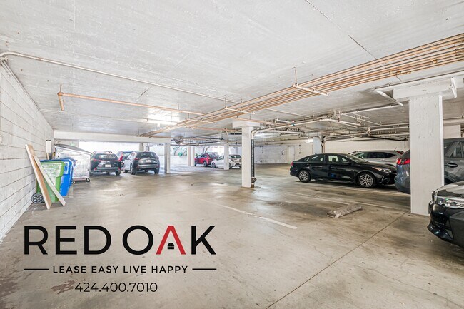 Building Photo - 4320 S Centinela Ave