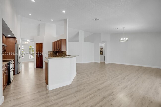 Building Photo - 1574 NW 103rd Terrace