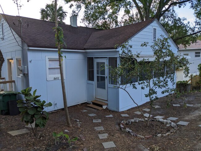 Building Photo - 8410 N 11th St