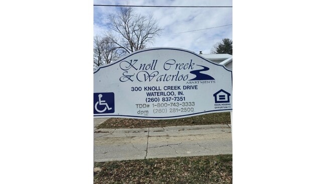 Building Photo - 300 Knoll Creek Dr