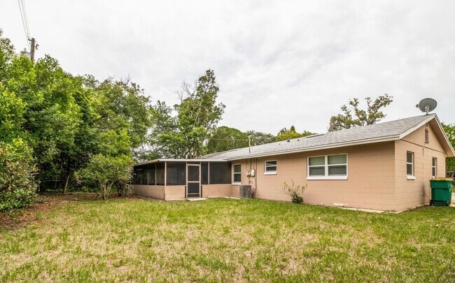 Building Photo - 2313 Dunbury Ct